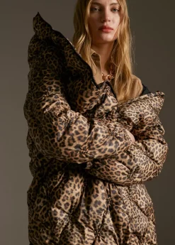 Abrigo acolchado forro contraste