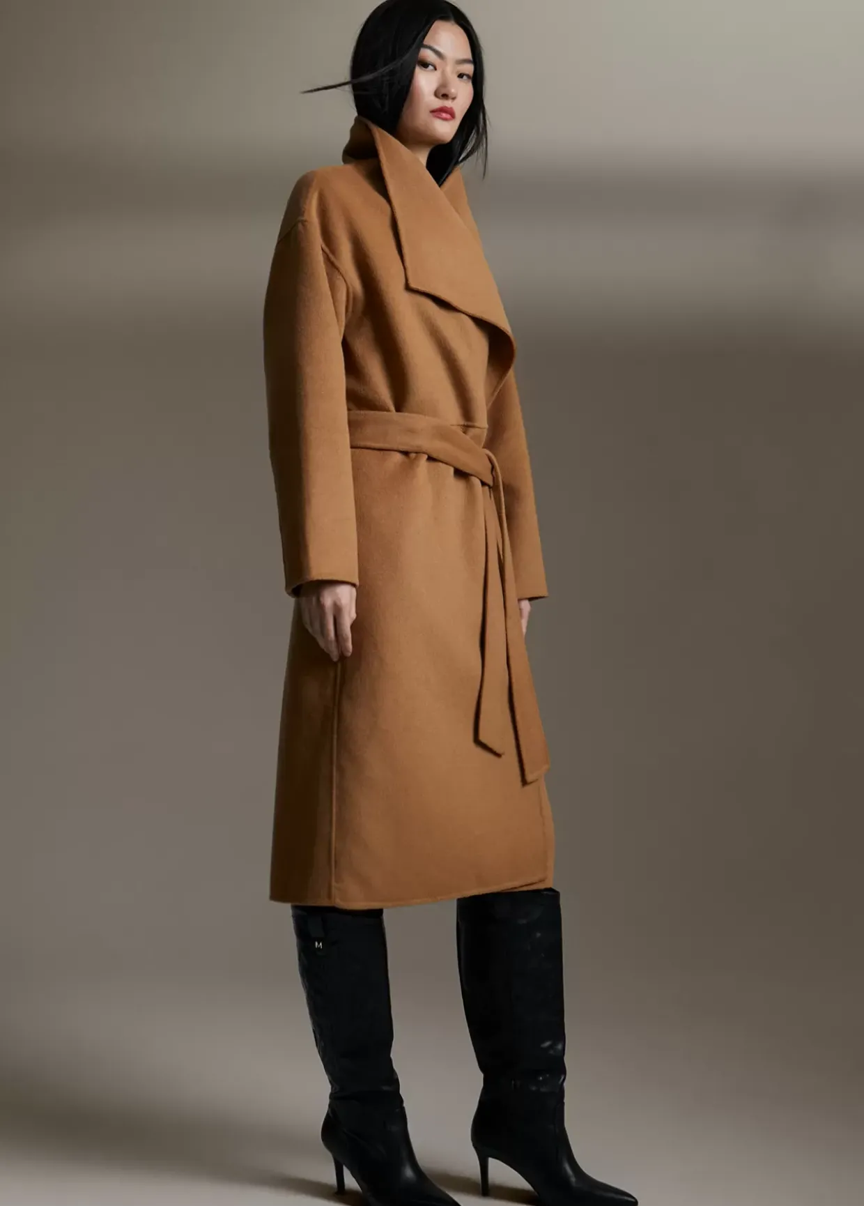 Abrigo monocolor handmade