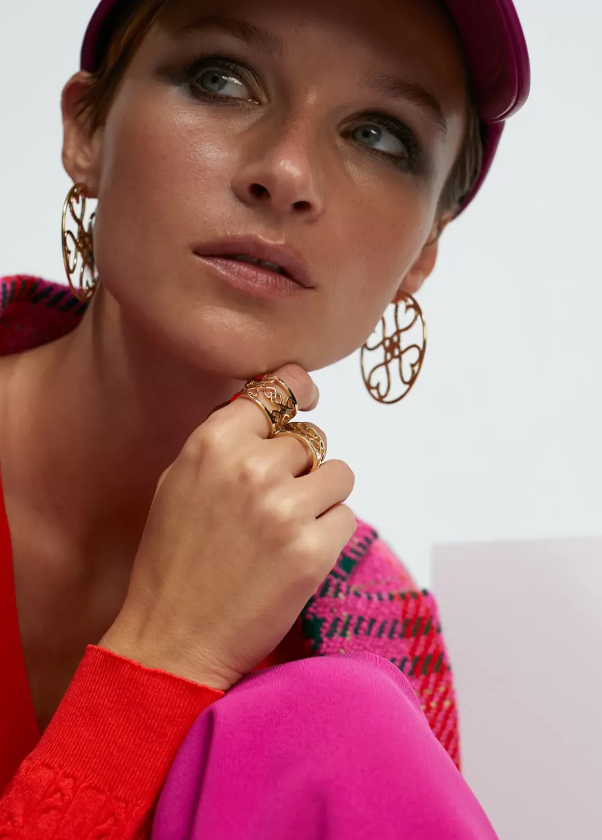 Anillo corazones infinitos maxi