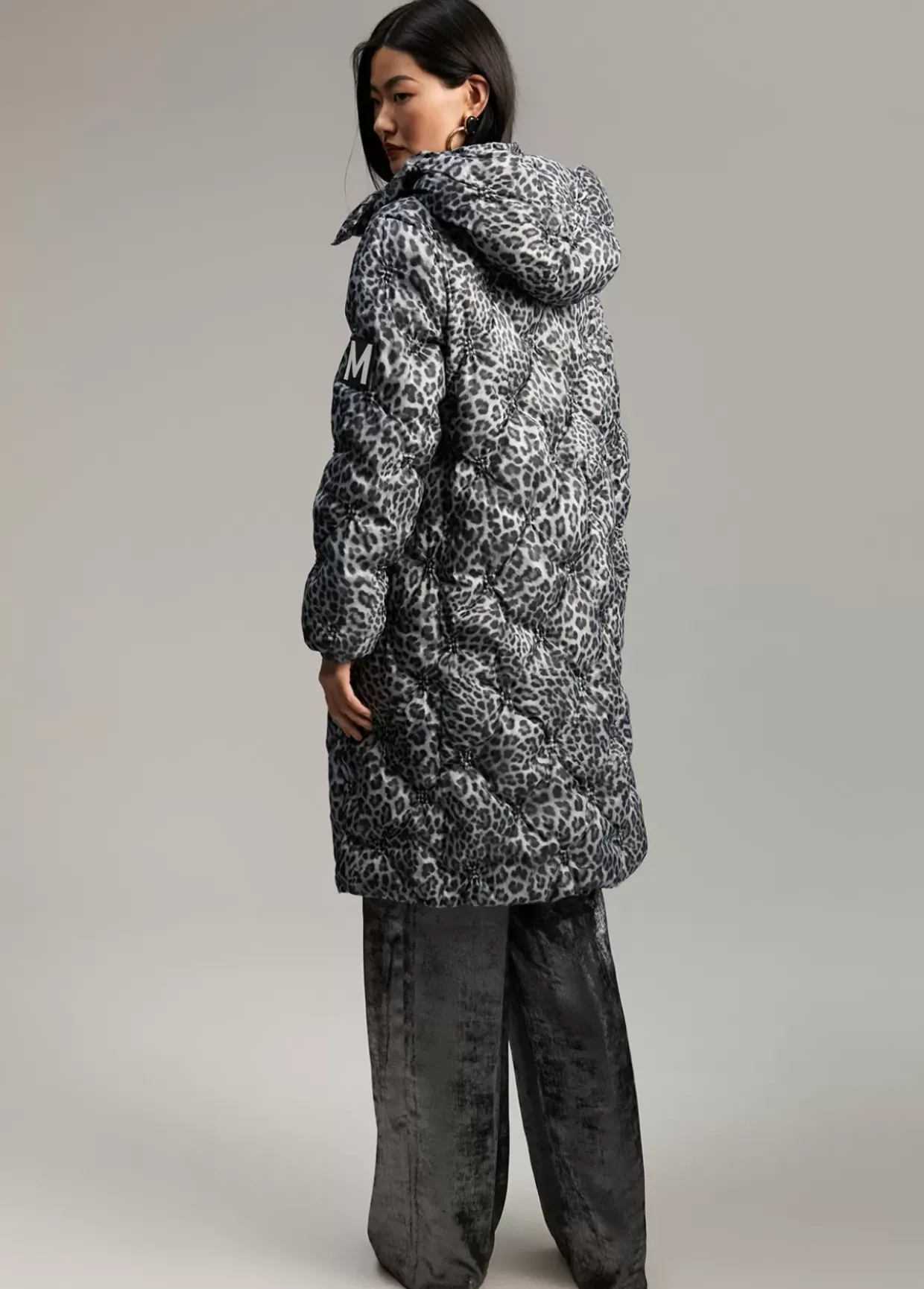 Anorak acolchado animal print