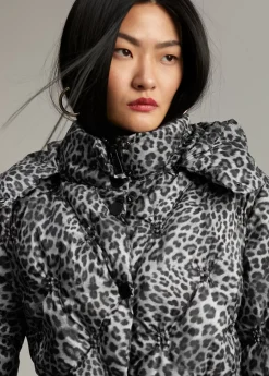 Anorak acolchado animal print