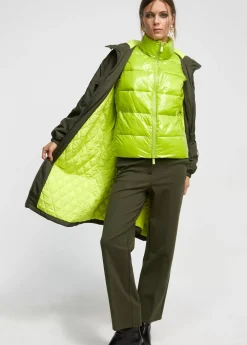 Anorak acolchado con capucha