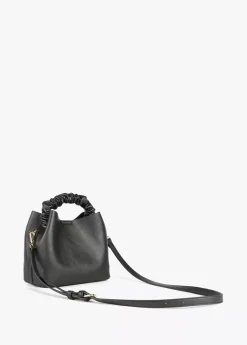 Bandolera con asa fruncida