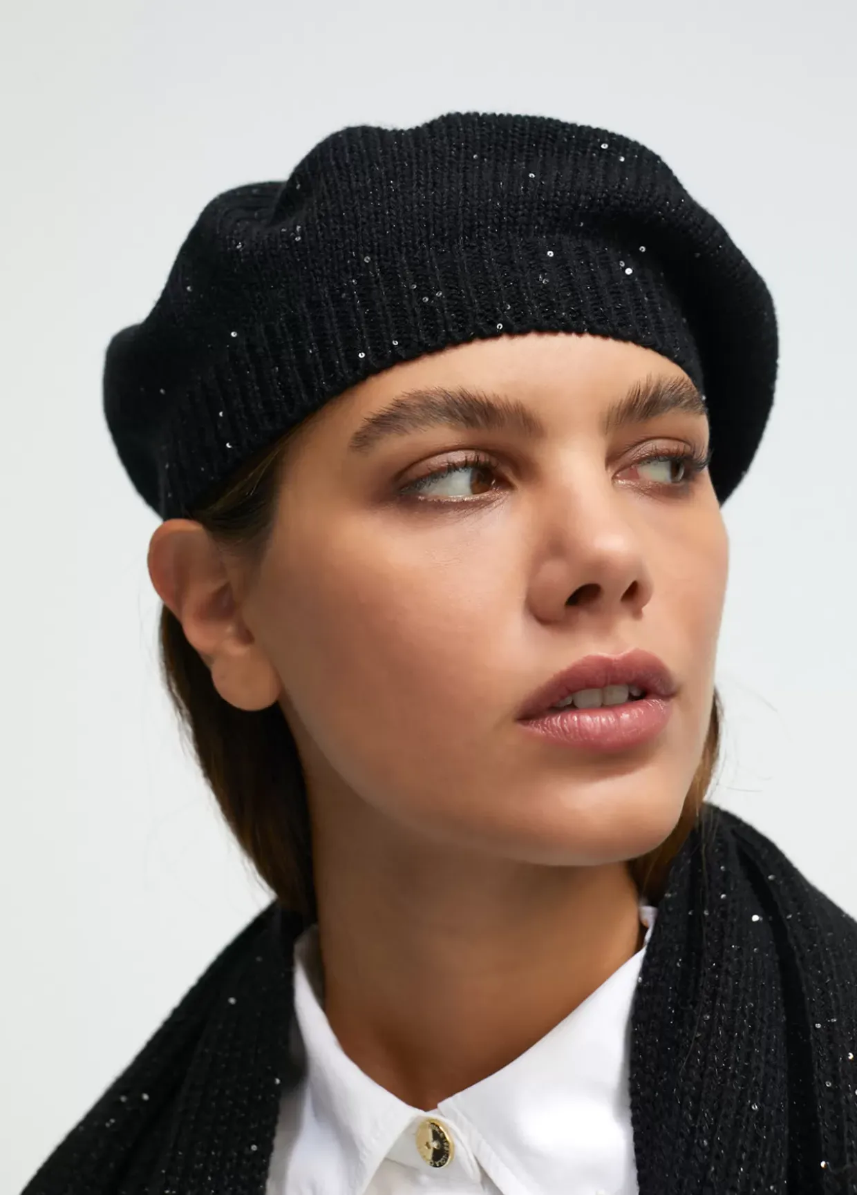 Boina con lentejuelas