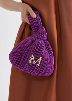 Bolsito de fiesta plisado.