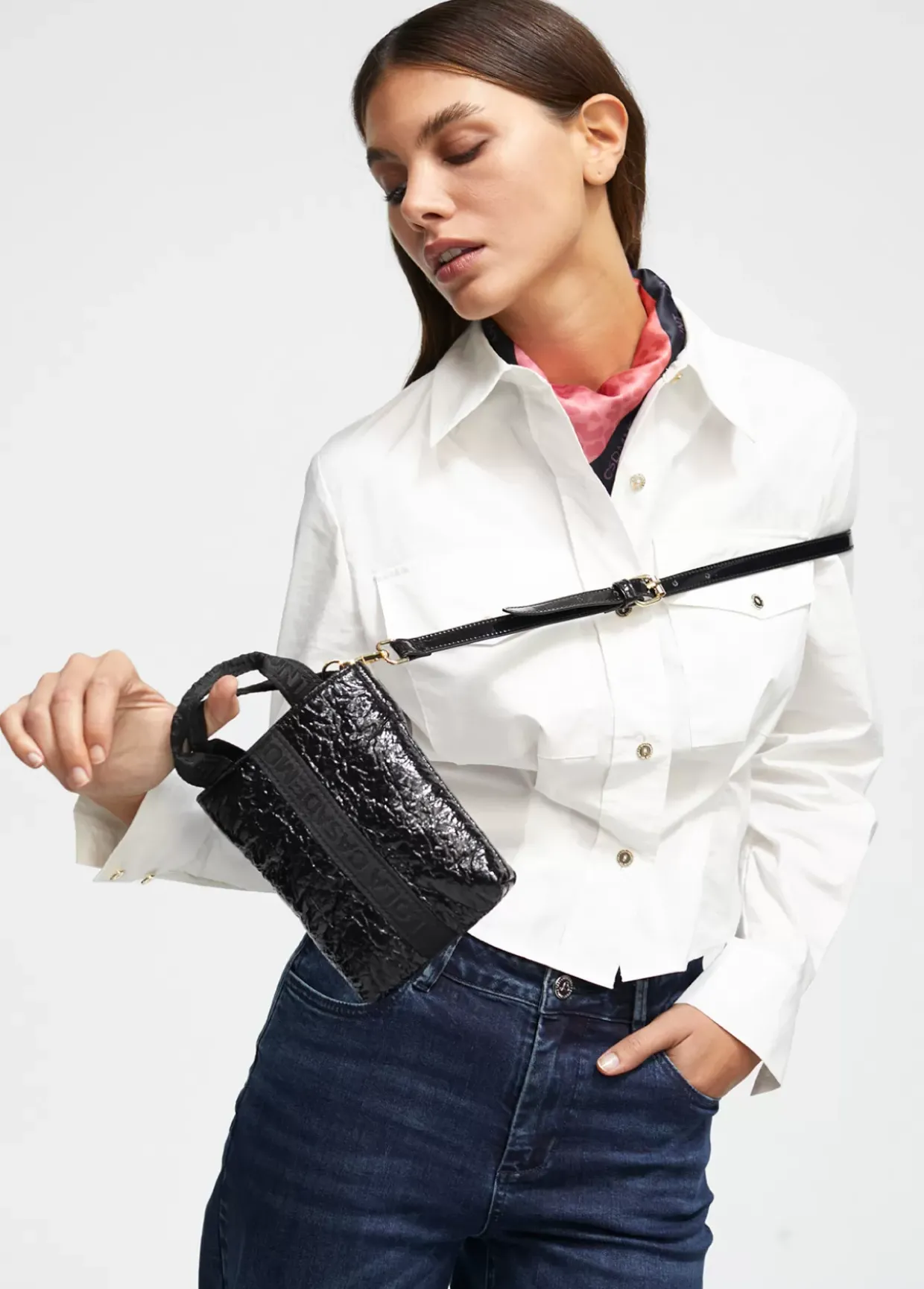 Bolsito porta móvil