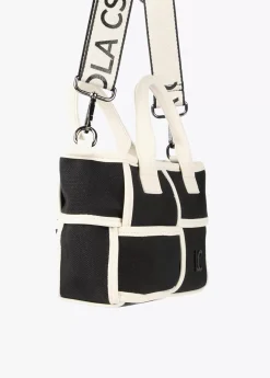 Bolso bandolera con detalles a contraste