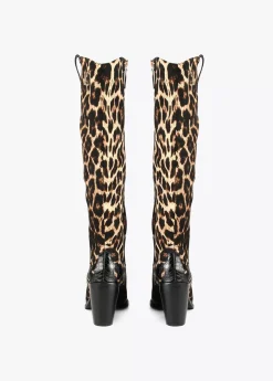 Bota cowboy leopardo |  COLECCIÓN LOLA | Lola Casademunt