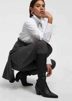 Bota estilo cowboy caña alta