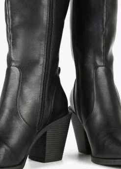 Bota estilo cowboy caña alta