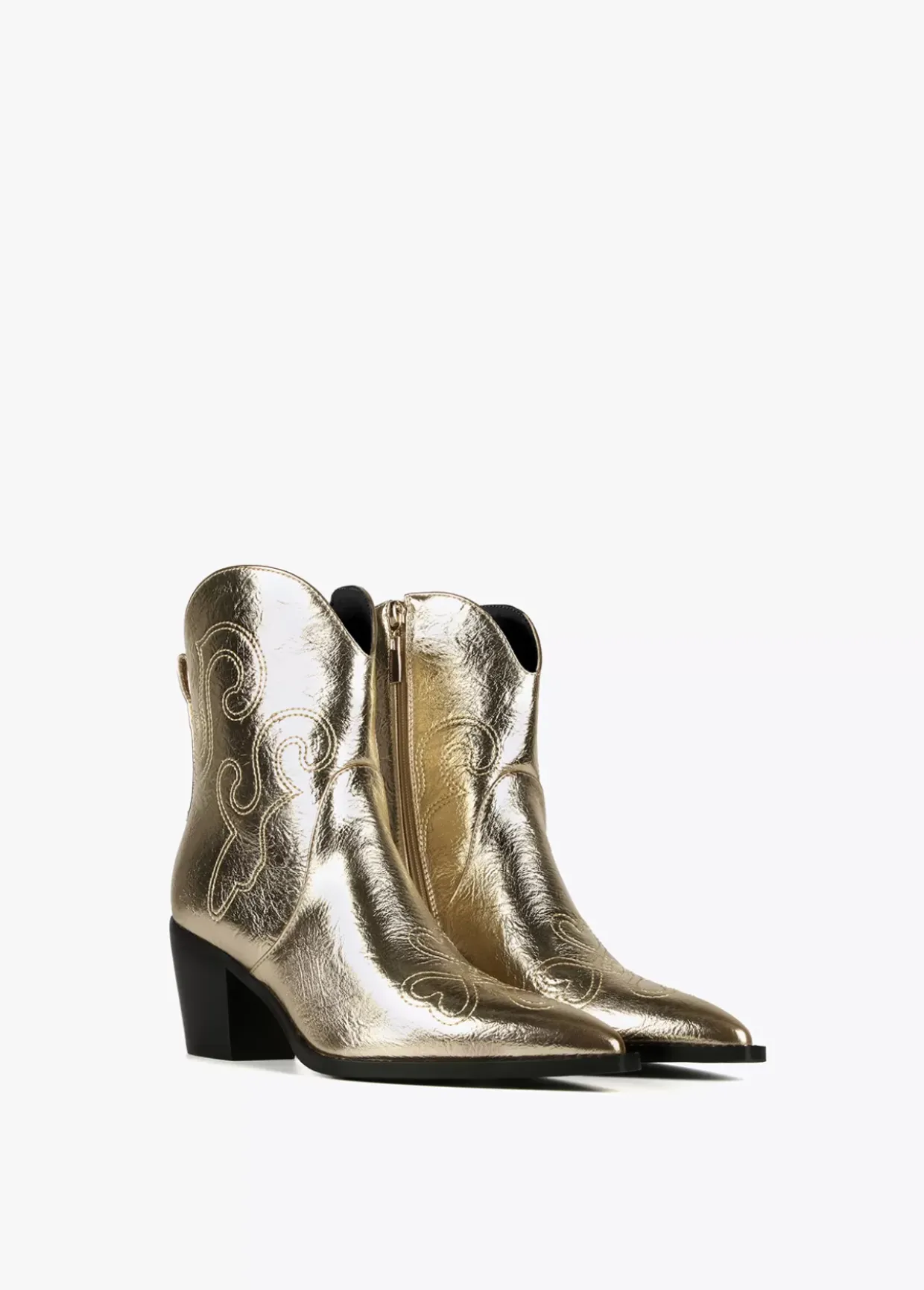 Botín estilo cowboy