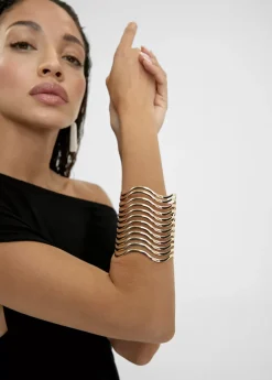 Brazalete ancho dorado