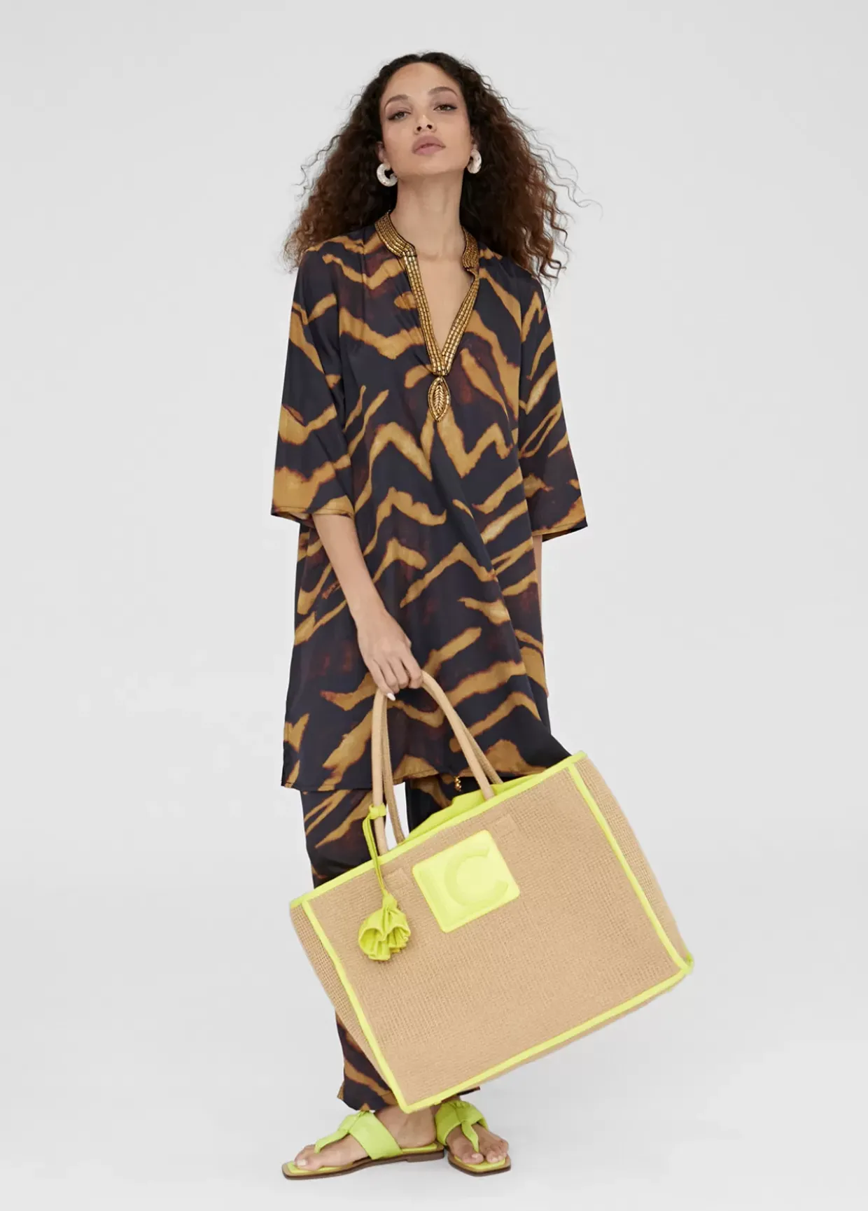 Caftan corto estampado cebra