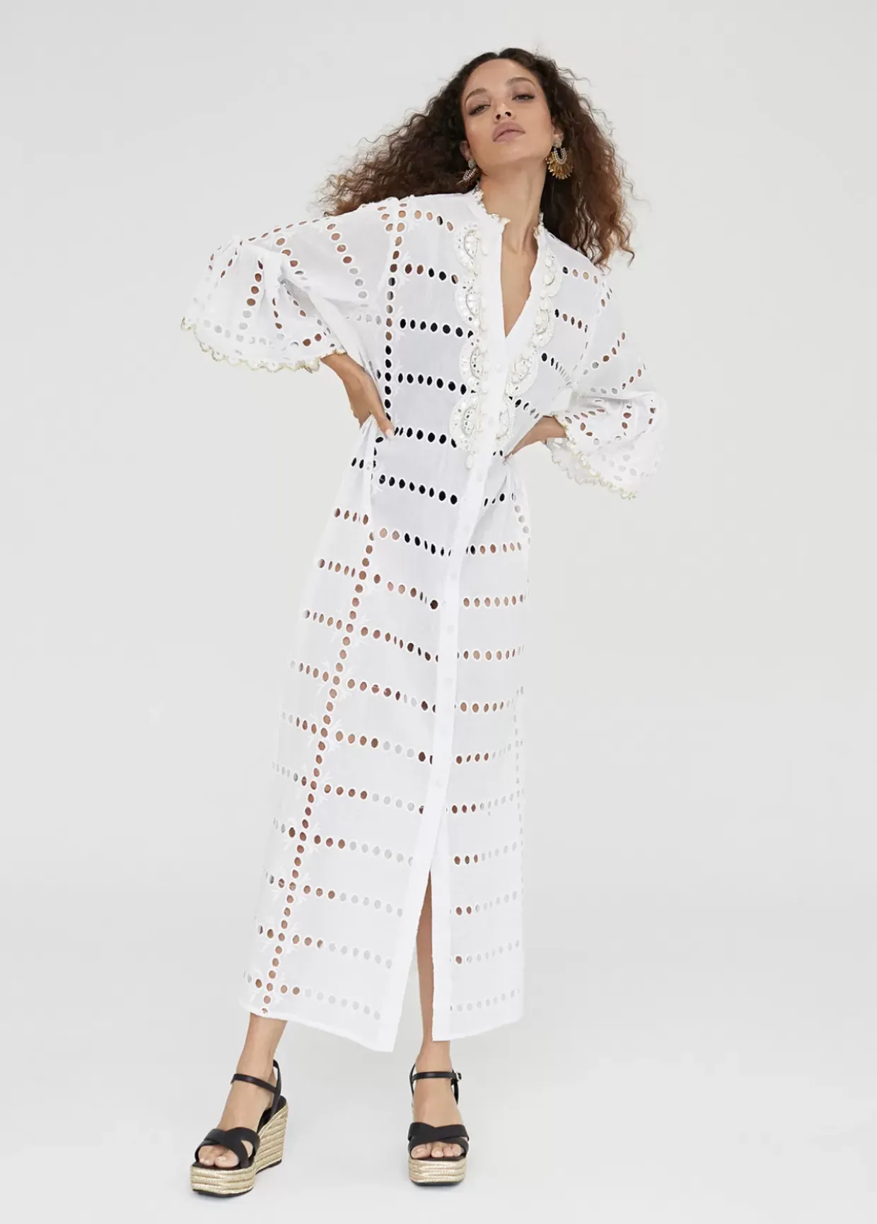 Caftan largo bordado