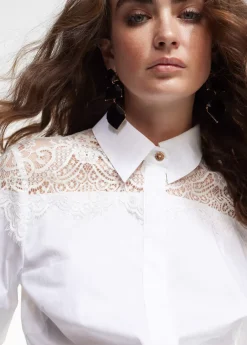 Camisa con encaje
