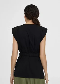 Camiseta con cinturon