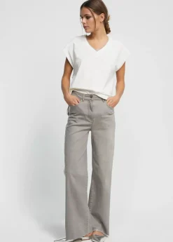 Camiseta detalle cadena