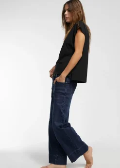 Camiseta detalle hombros