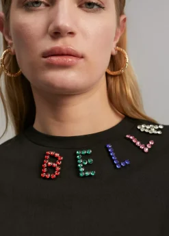 Camiseta detalle pedrería