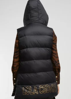 Chaleco detalles dorados