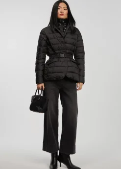 Chaqueta acolchada con cinturón