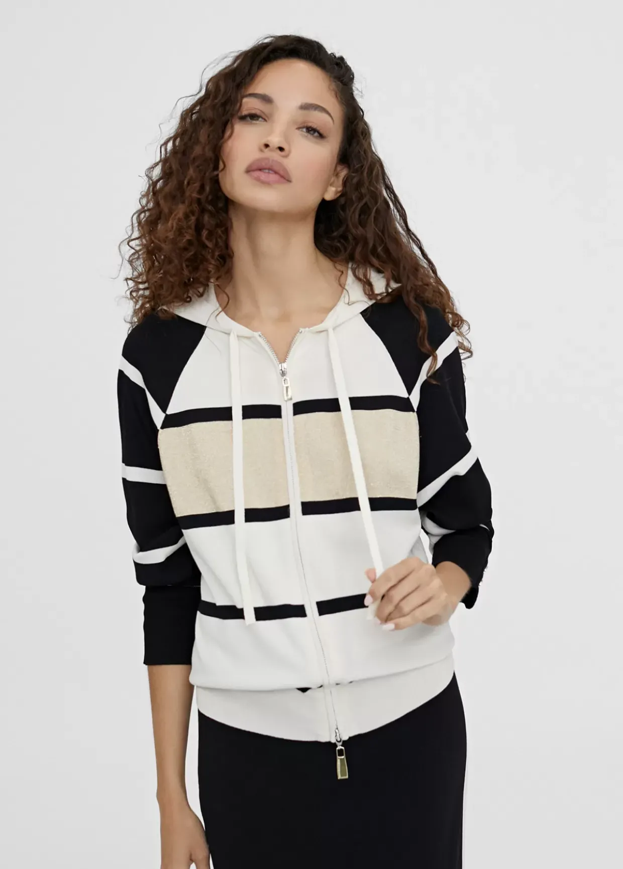 Chaqueta rayas con capucha