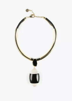 Collar gargantilla blanco y negro