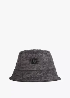 Gorro tipo bucket acolchado