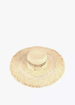 Pamela con flecos y logo