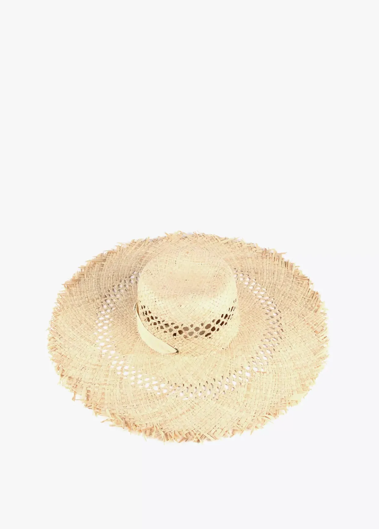 Pamela con flecos y logo