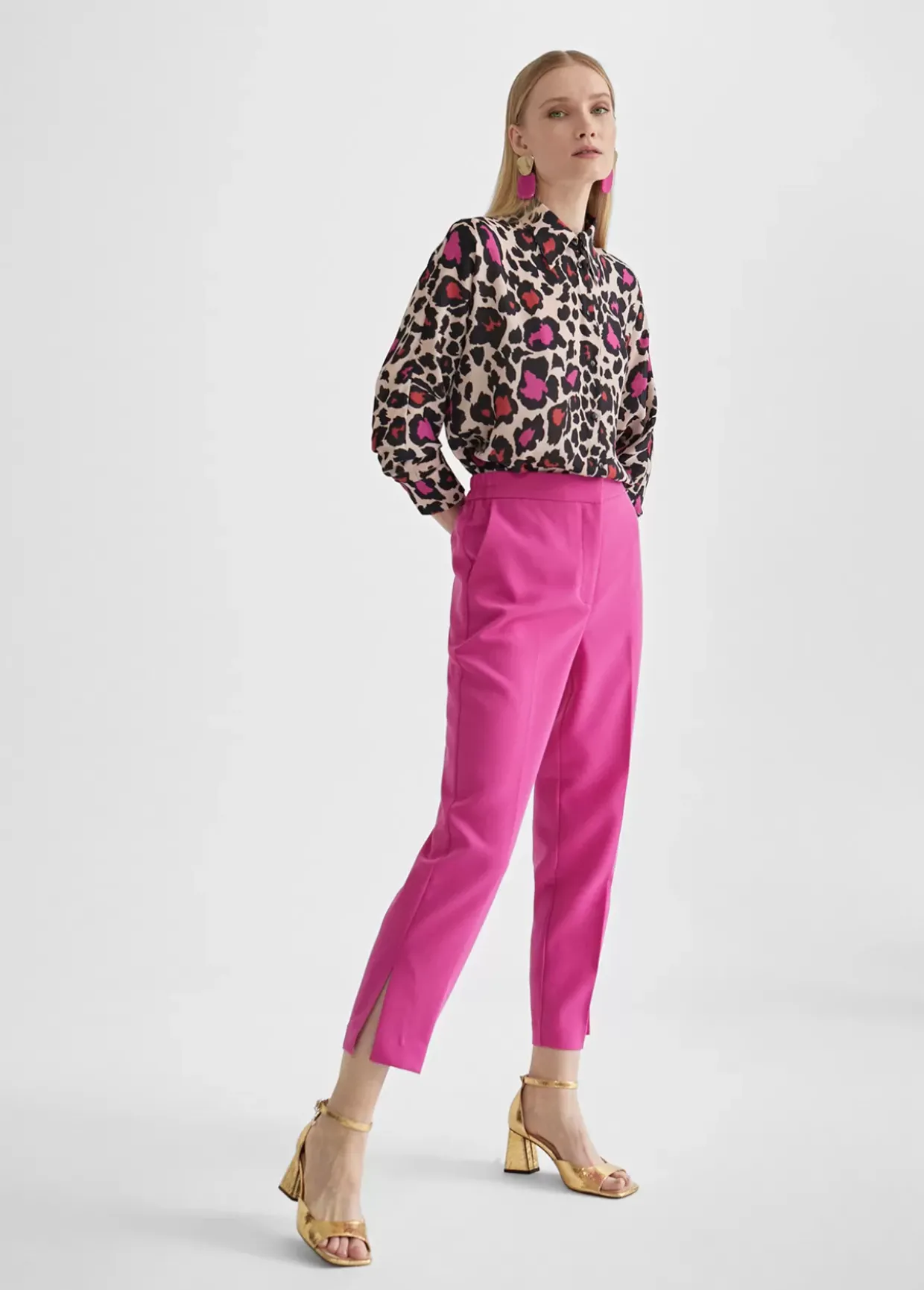 Pantalón aberturas laterales