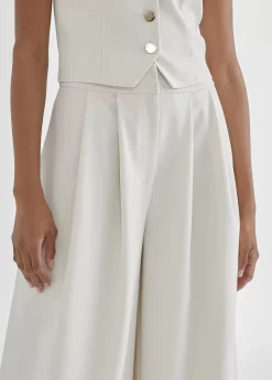 Pantalón ancho y fluído