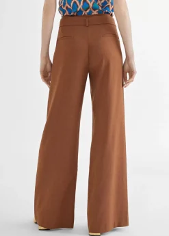 Pantalón cinturón y aberturas