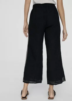 Pantalón con detalle lateral