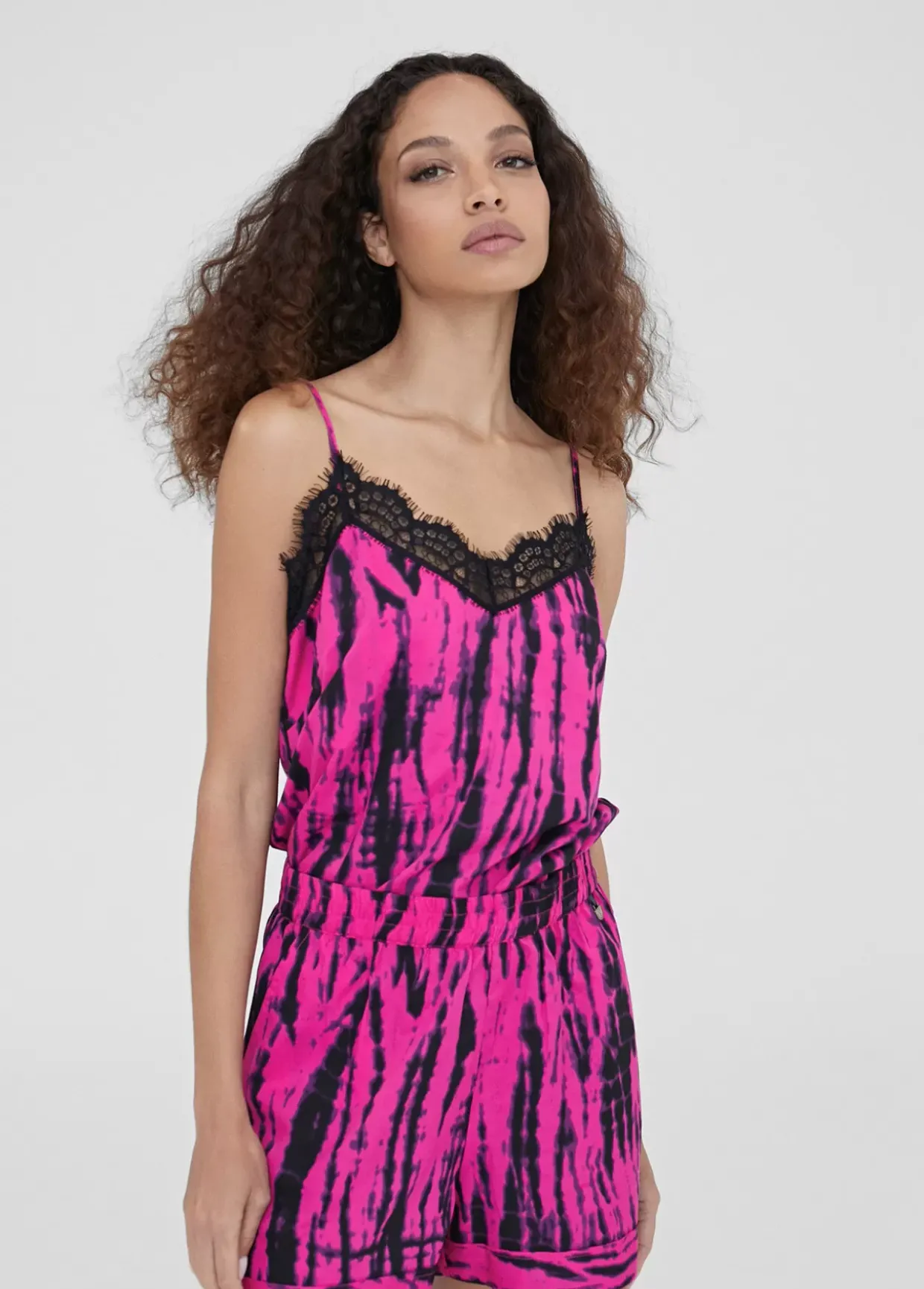 Pantalón corto short