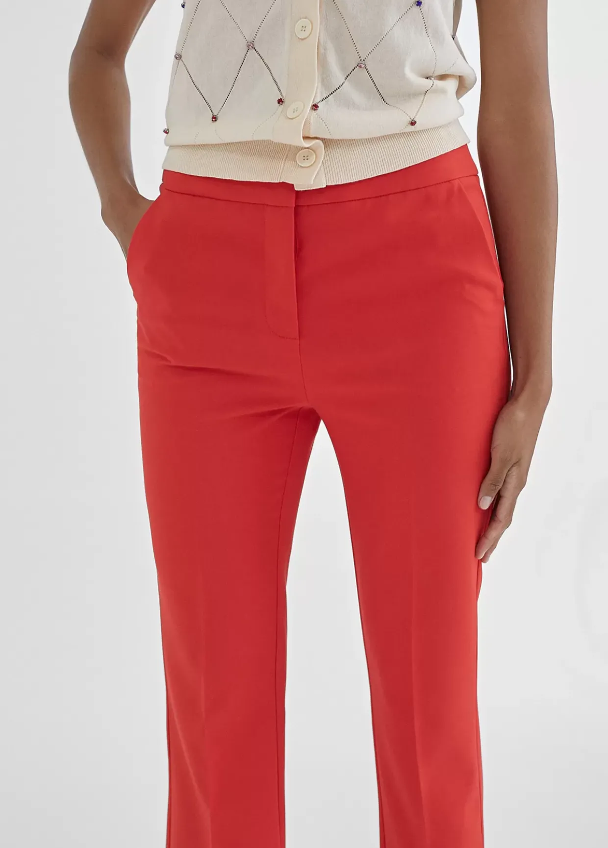 Pantalón skinny campana