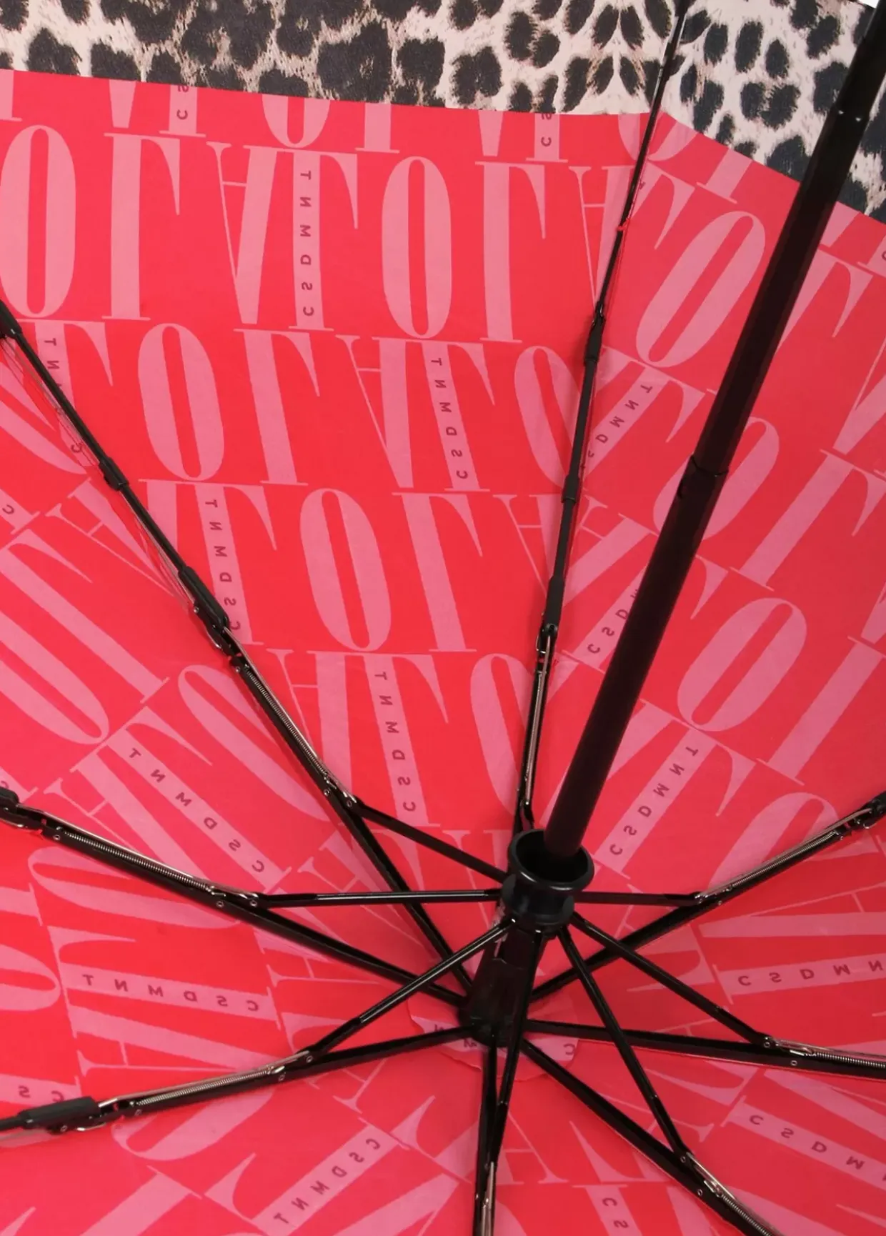 Paraguas logotipado y estampado animal | Lola Casademunt