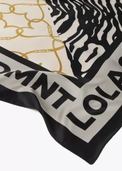 Pañuelo satinado animal y corazones