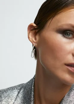 Pendientes asimétricos