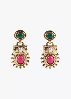 Pendientes dorados con piedras