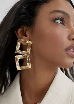 Pendientes dorados doble cuadrado