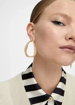 Pendientes óvalo dorado grande