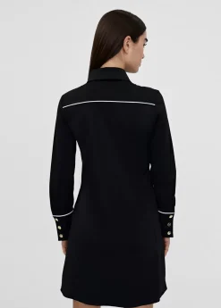 Vestido corto camisero ceñido