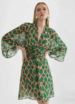 Vestido corto fluido estampado