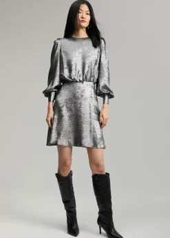 Vestido corto laminado