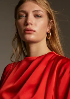 Vestido corto satinado