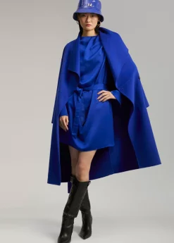 Vestido corto satinado