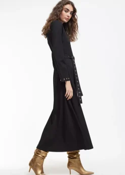 Vestido detalle eyelets