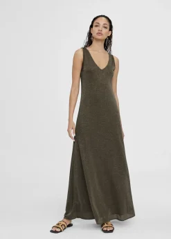 Vestido largo negro y dorado