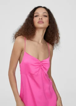 Vestido largo tipo lencero